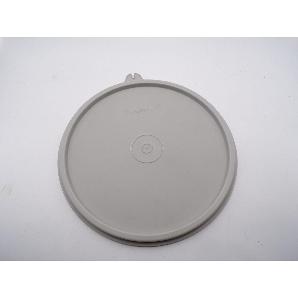 Tupperware Lid Replacement Part Round Gray 227-75 Vintage Item C‎